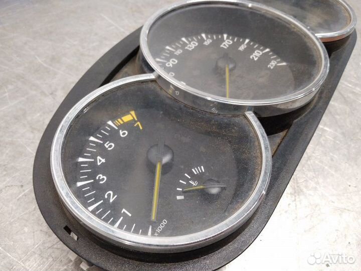 Щиток приборов Renault Fluence K4M 2010