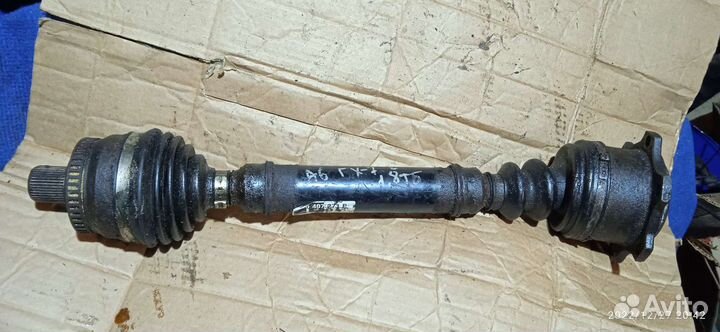 Привод правый Audi a6c5 AEB 1.8tb