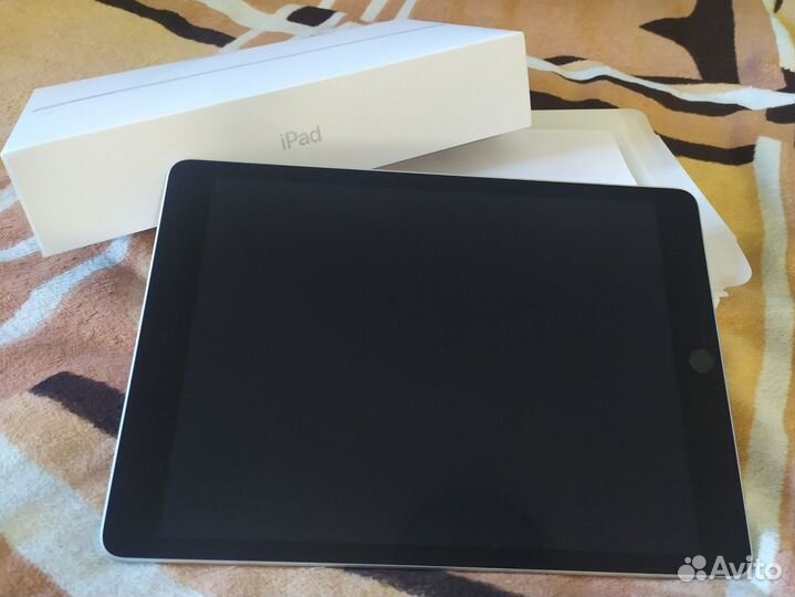 Новый Планшет Apple iPad (9th Gen) 64 гб серый