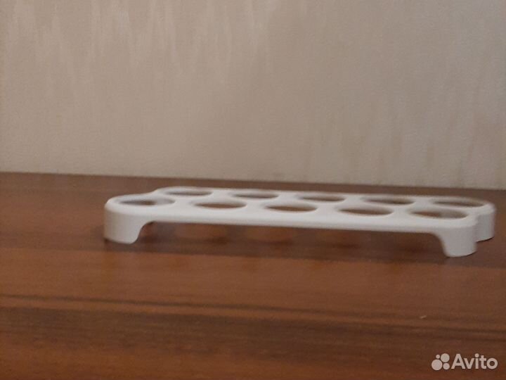 Подставка /контейнер для яиц в холодильник