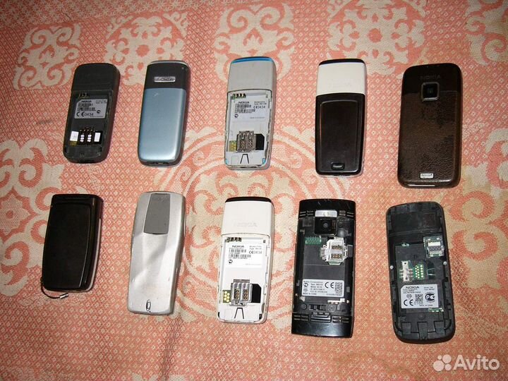 Кнопочные мобилки Nokia в коллекцию