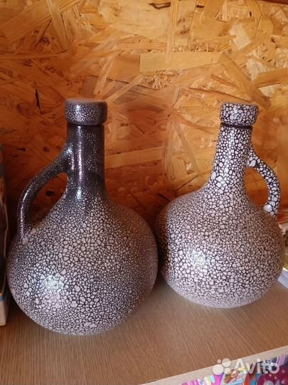 Глиняный кувшин