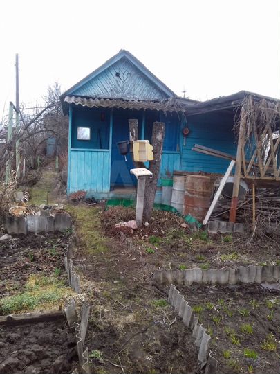 Дача 20 м² на участке 4 сот.