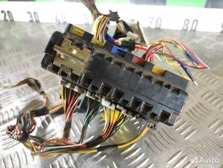 Блок предохранителей салонный Fiat Punto 1993-1999