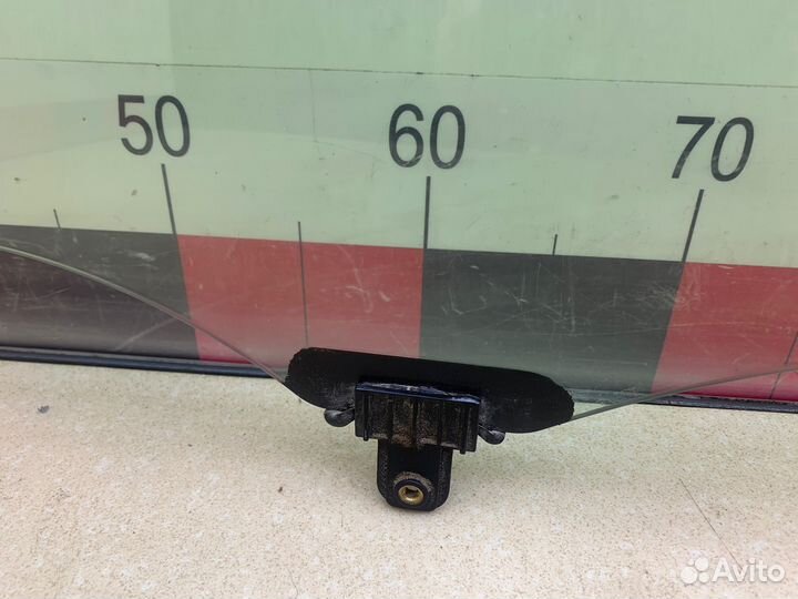 Стекло двери передней левой Хюндай ix35