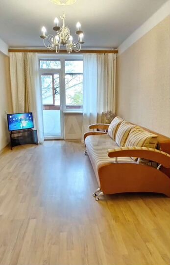 3-к. квартира, 63 м², 2/5 эт.