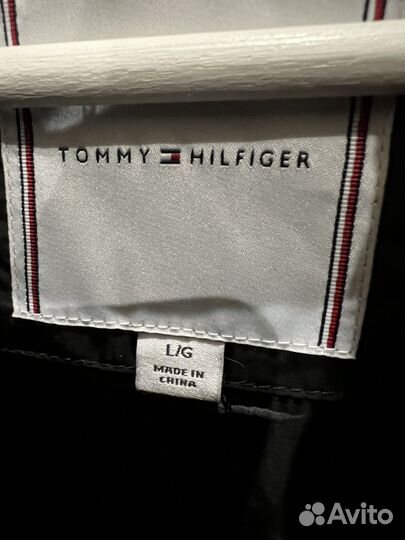 Куртка женскаяtommy Hilfiger