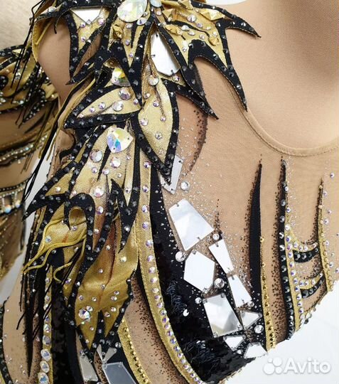 Купальник для художественной гимнастики