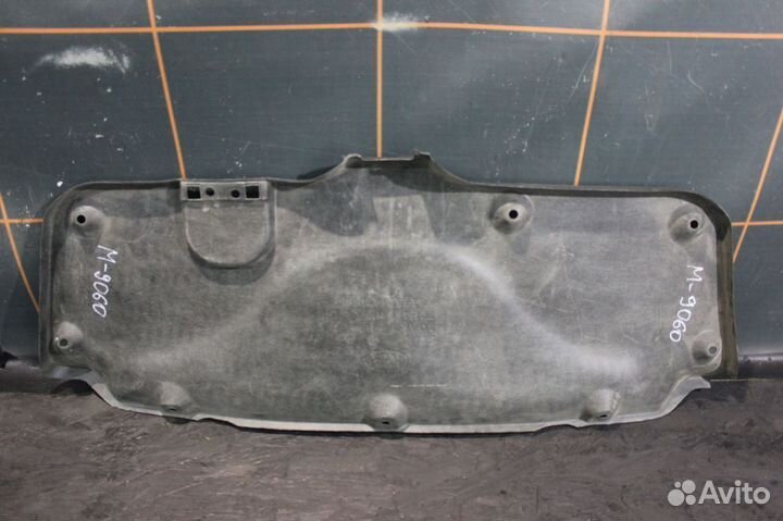 Обшивка крышки багажника - Kia Rio 3