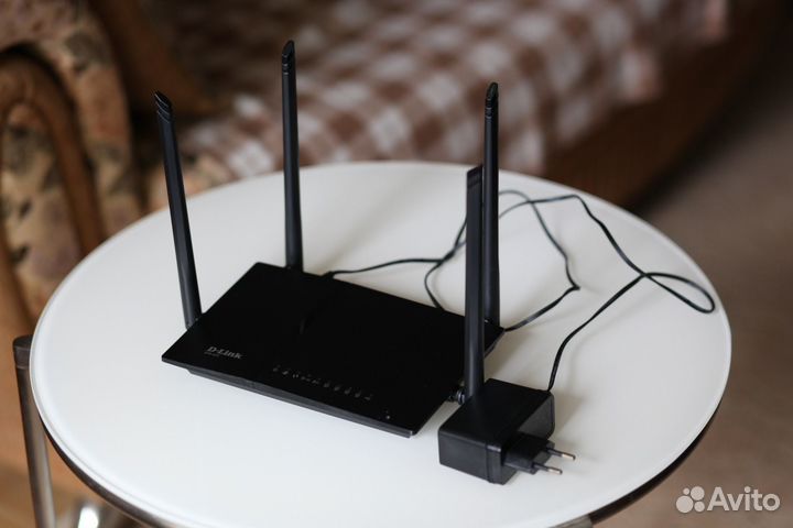 WiFi роутер с USB D-Link DIR-825 AC G1