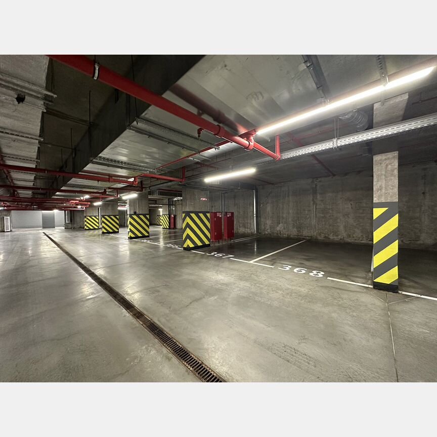 2-к. квартира, 67 м², 16/18 эт.