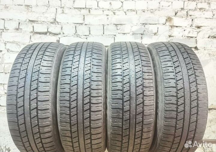 Triangle TR257 215/60 R17 96H