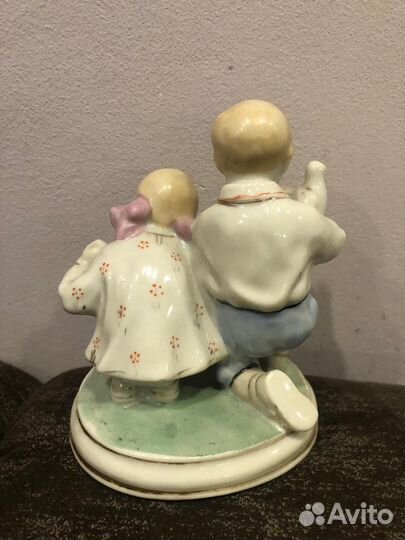 Фарфоровые статуэтки