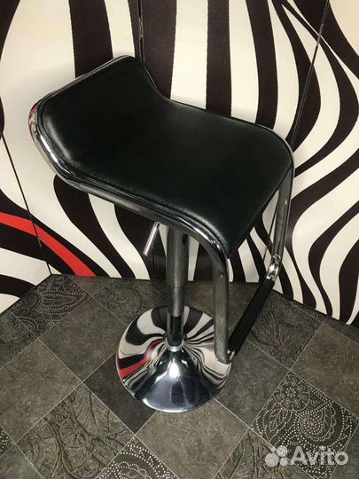 Барный стул