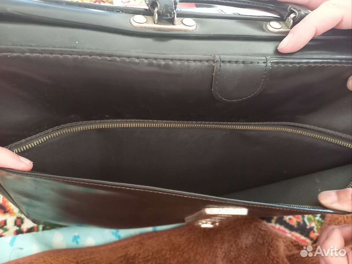 Дипломат 60-ых