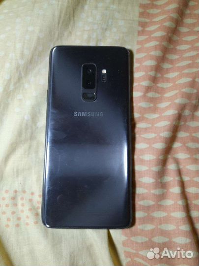 Samsung Galaxy S9, 4/64 ГБ