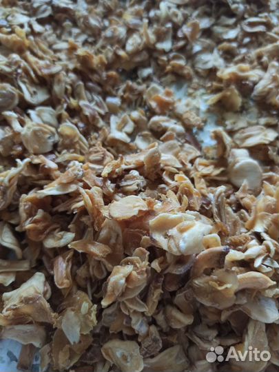 Чеснок сухой хлопьями, свежий в вакууме