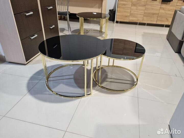 Журнальный столик