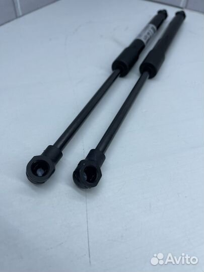 Амортизаторы капота BMW E46 2шт