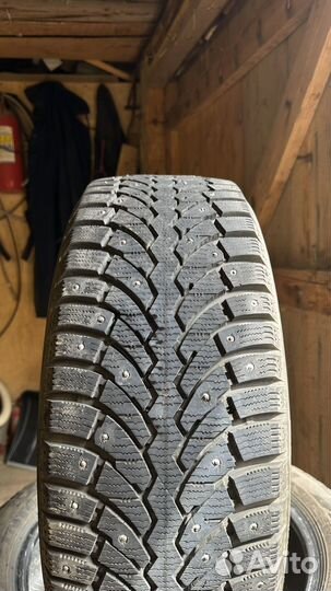 Pirelli Formula Ice 215/50 R17