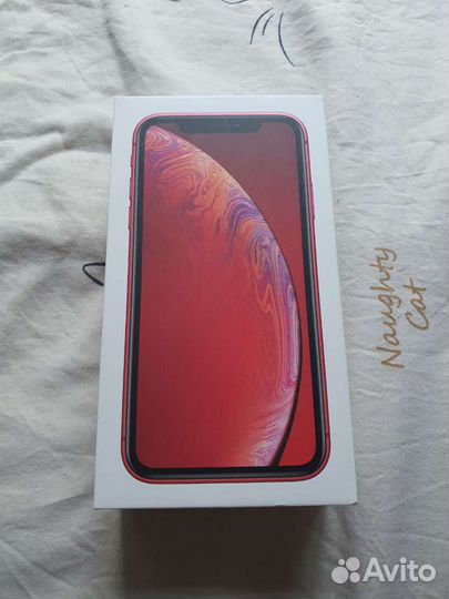 Коробка от iPhone/Samsung