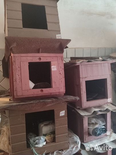 Будки для собак новые