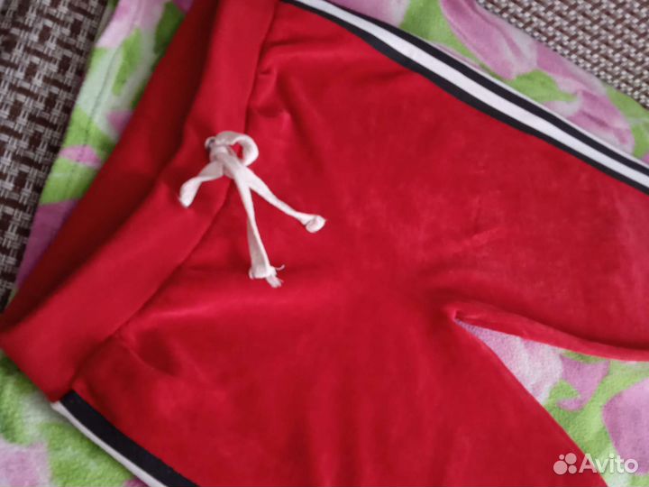 Спортивный костюм