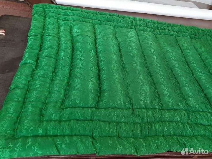 Одеяло из овечьей шерсти