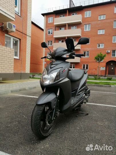 Продам sym Jet 4 125