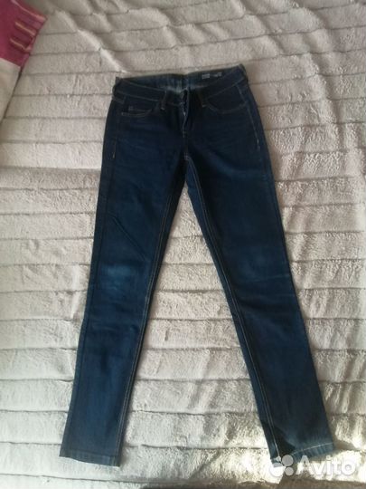Джинсы ostin