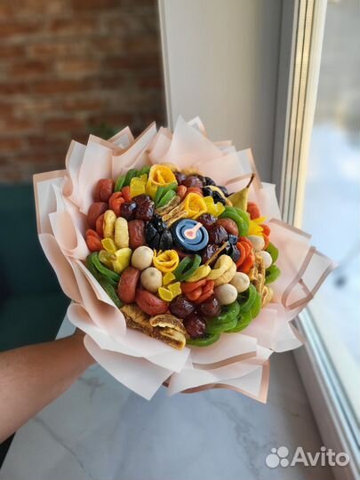 Букет из сухофруктов