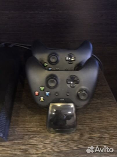 Игровая приставка xbox one x
