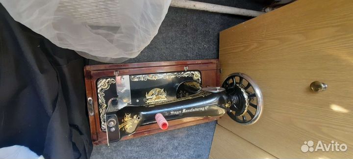 Швейная машина зингер Singer