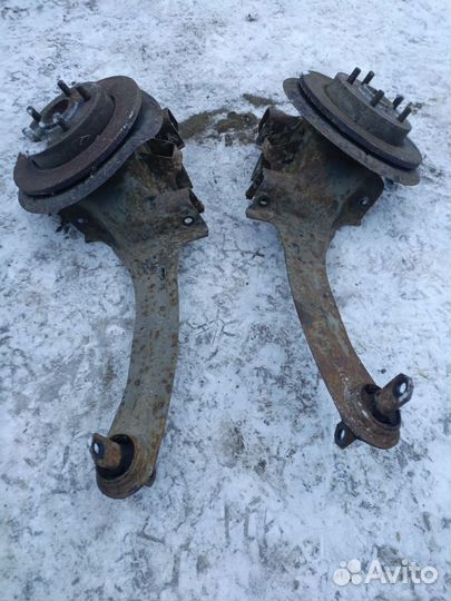 Рычаг задний продольный со ступицей Mazda 3 bk