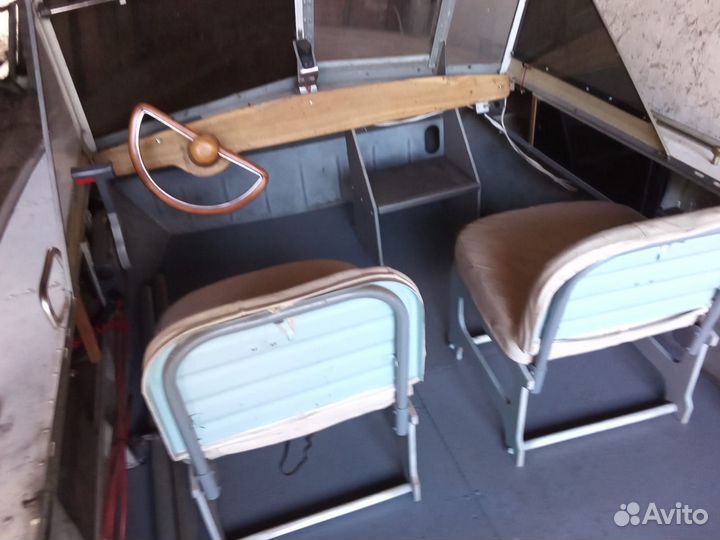 Моторная лодка