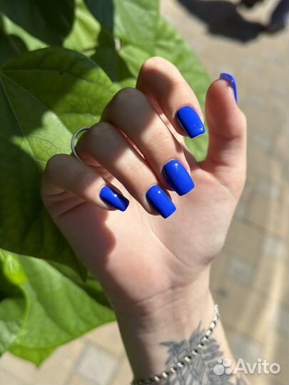 Мастер маникюра, наращивание ногтей