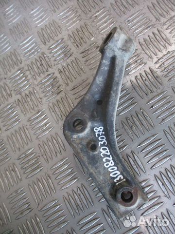 Кронштейн бампера Scania 1790901