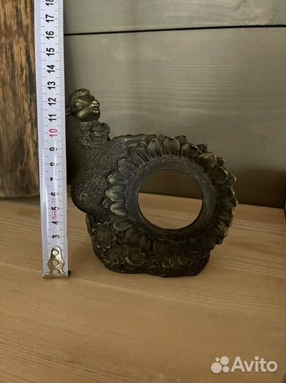 Бронзовая статуэтка