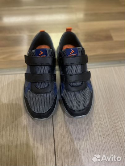 Кроссовки Demix, 38