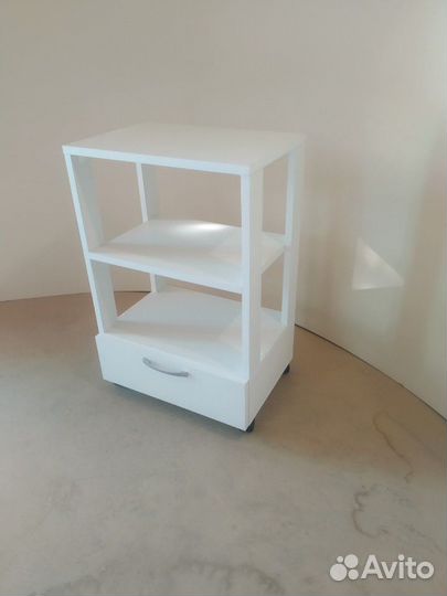 Этажерка,столик на колесиках в наличии