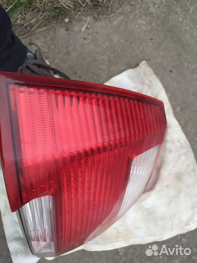 Задние фонарь Mitsubishi galant 9