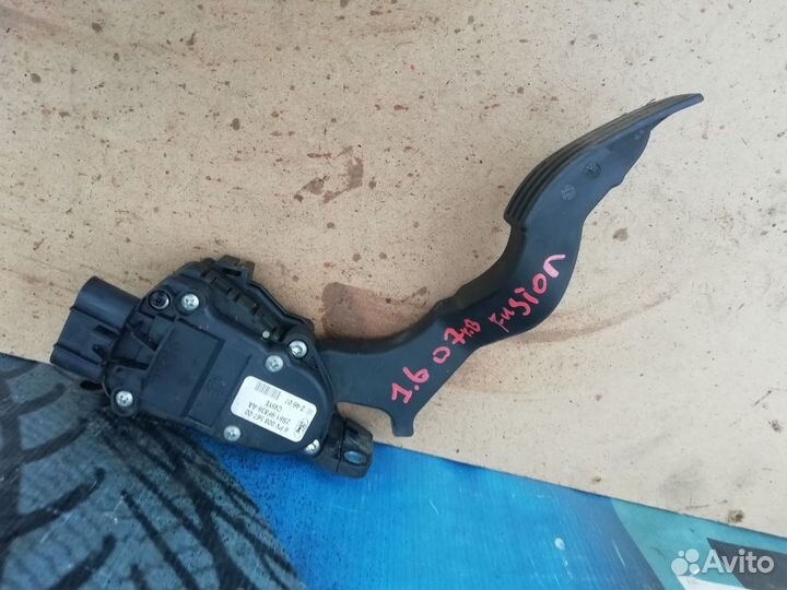 Педаль газа Ford Fusion 2002 - 2012 г. в