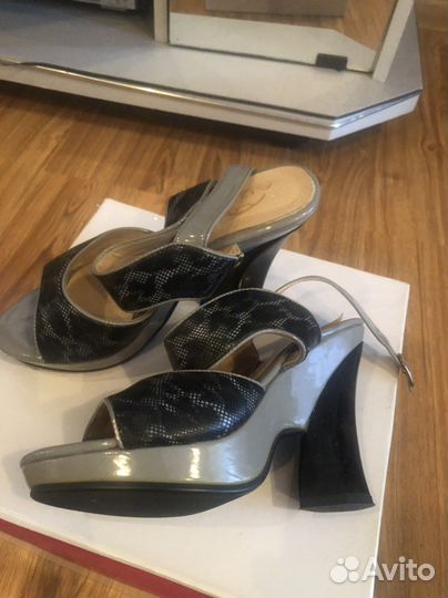 Босоножки 36