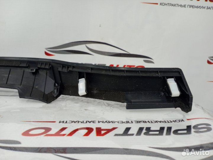 Накладка торпеды Kia Stinger 1 G6DP 2017-2023