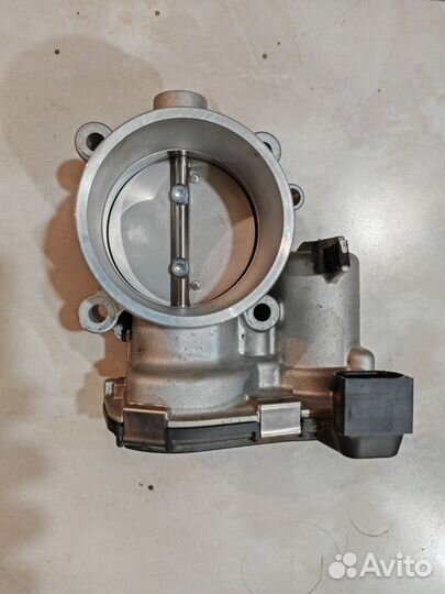 Дроссельная заслонка bosch F 01R 00Y 205