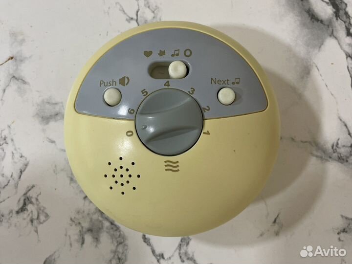 Белый шум для младенца и вибрация