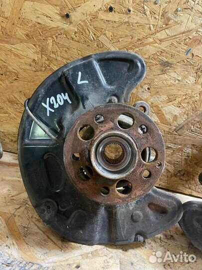 Кулак передний Мерседес GLK X204 левый правый