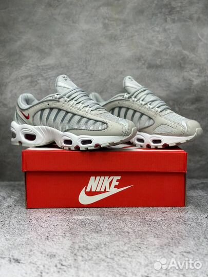 Стильные Nike Air Max Tailwind