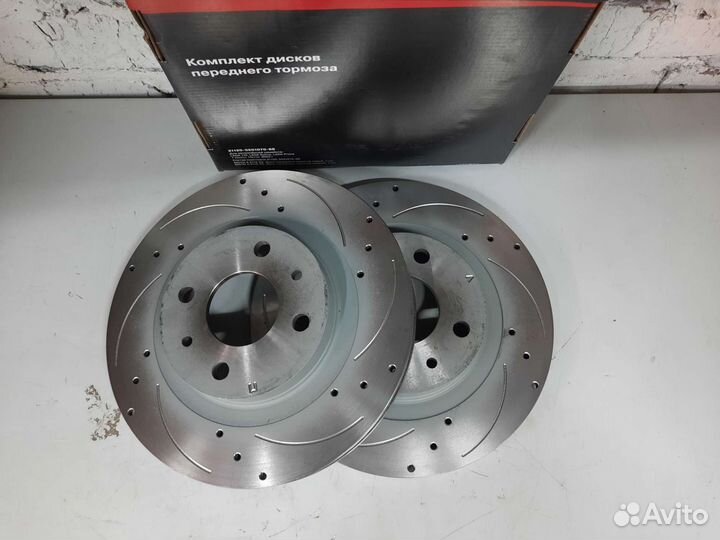 Тормозные диски перфорир. R14 ваз 2110 2114 Приора