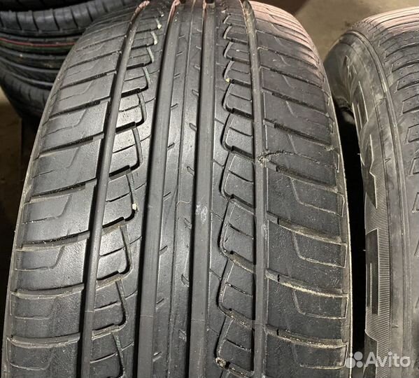 Nexen Classe Premiere 641 235/60 R17